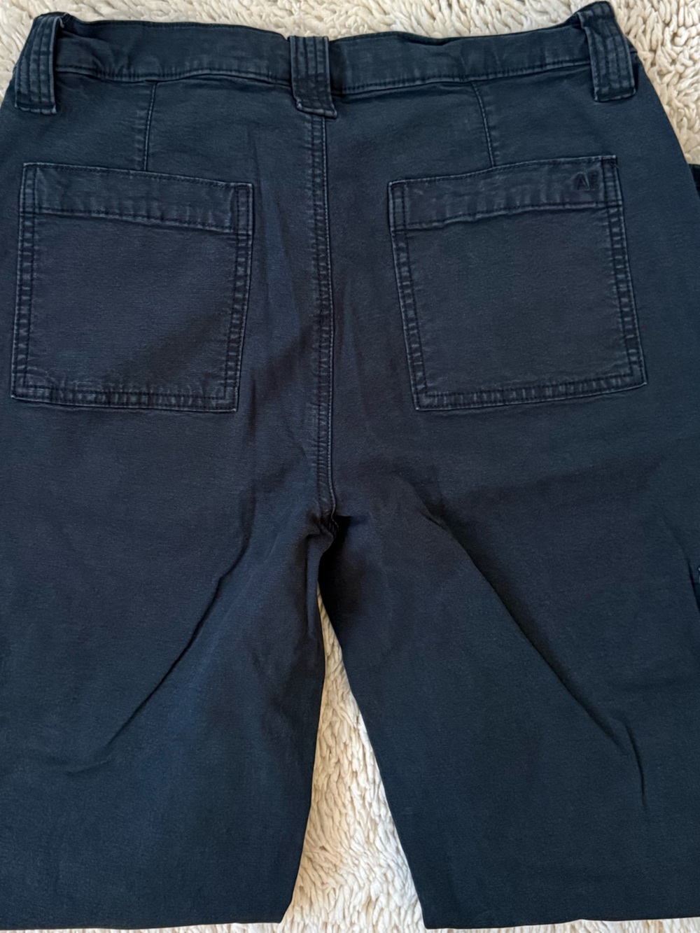 American Eagle Outfitters Charcoal Black Cargo Shorts - Picture 3 of 3